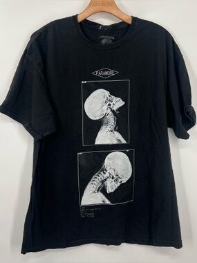 Paramore 2020 Black Spinal Fracture Head Banging X-Ray Graphic Tee XL